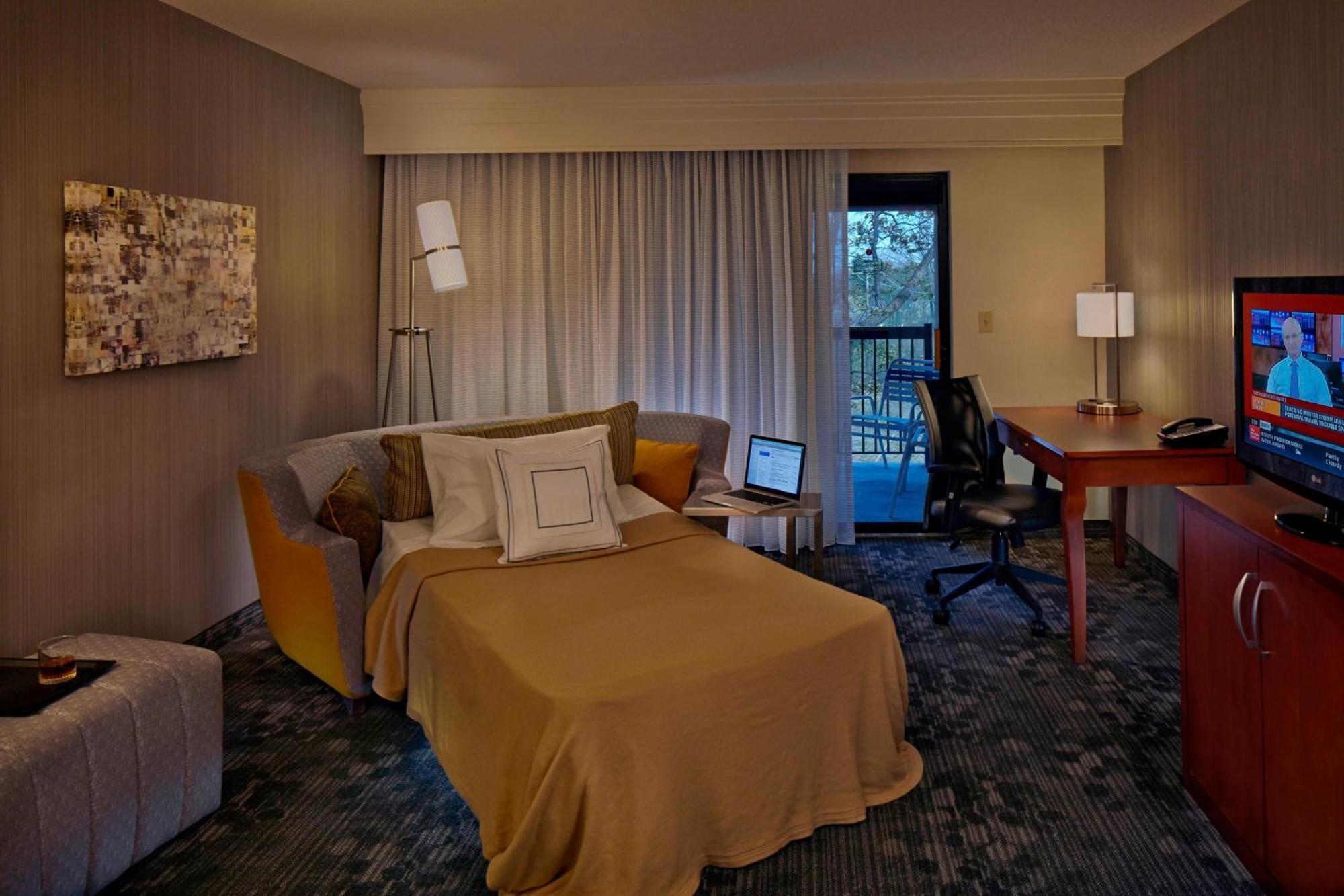 Courtyard By Marriott Providence Warwick Otel Dış mekan fotoğraf