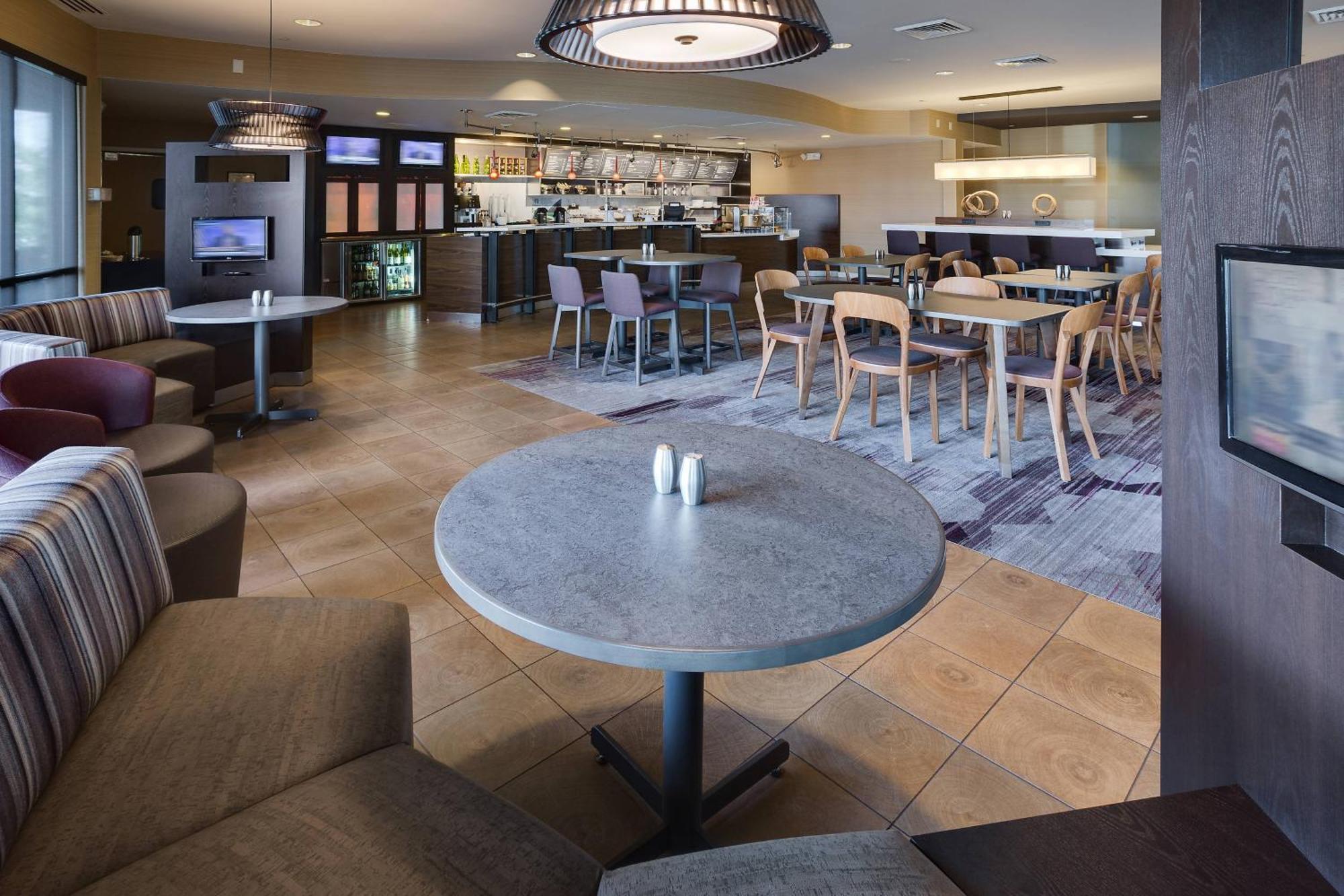 Courtyard By Marriott Providence Warwick Otel Dış mekan fotoğraf
